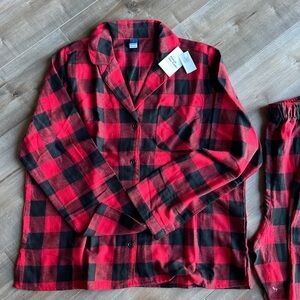 Old Navy, long sleeve flannel pajama set